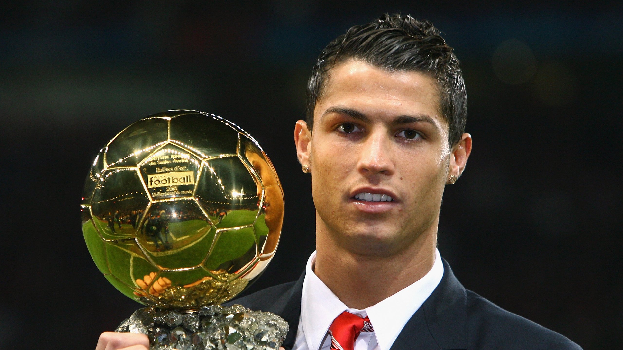 赛后发布会：法国队长泪洒现场，法国队队长是谁